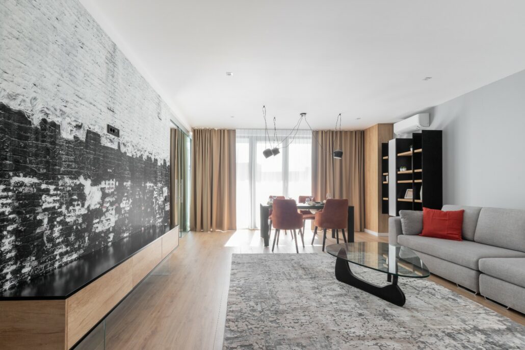 Apartament trei camere amenajare Sergiu Califar Pure Mess Design Bucuresti - living cu canapea si dining